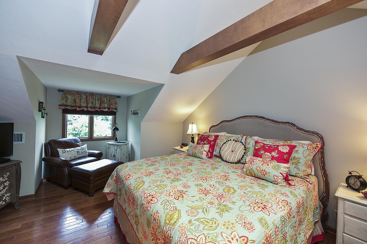 Chetola Resort Condominiums Blowing Rock Room photo