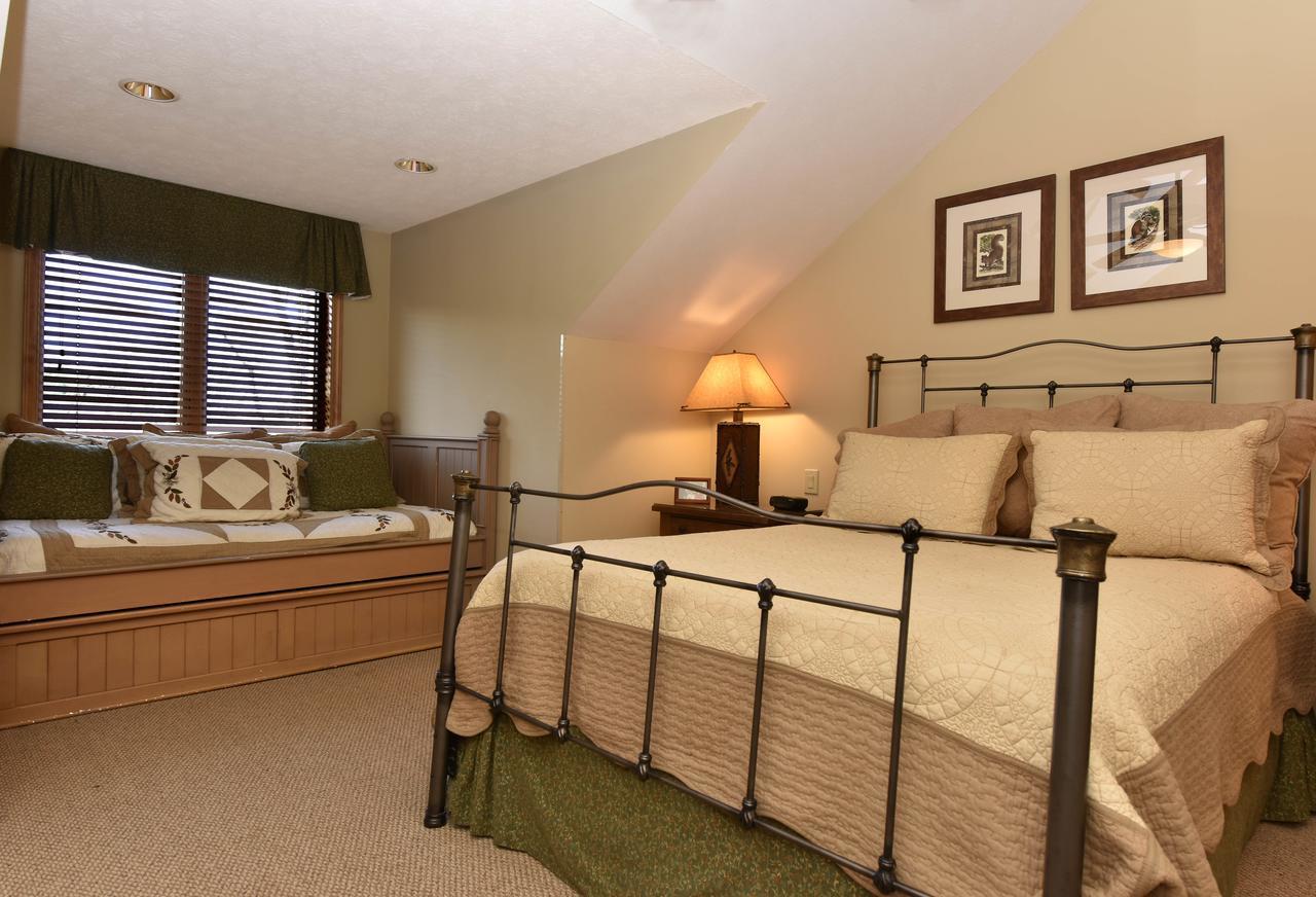 Chetola Resort Condominiums Blowing Rock Room photo
